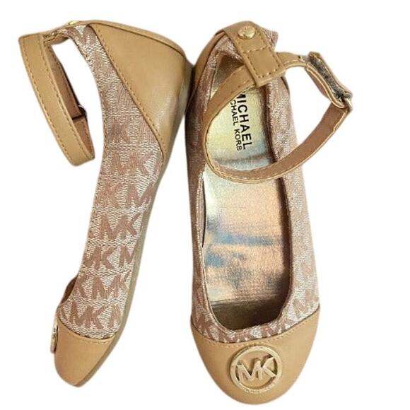 Michael Michael Kors Girl's Tan Beige Dress Casual US 13 Christabel Ankle Buckle - Picture 1 of 8